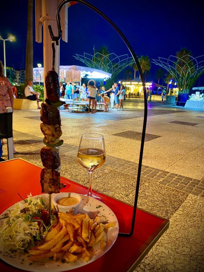 Port-frejus, Le Consul, 2 Pieces Climatise, Terrasse & Parking Appartamento *